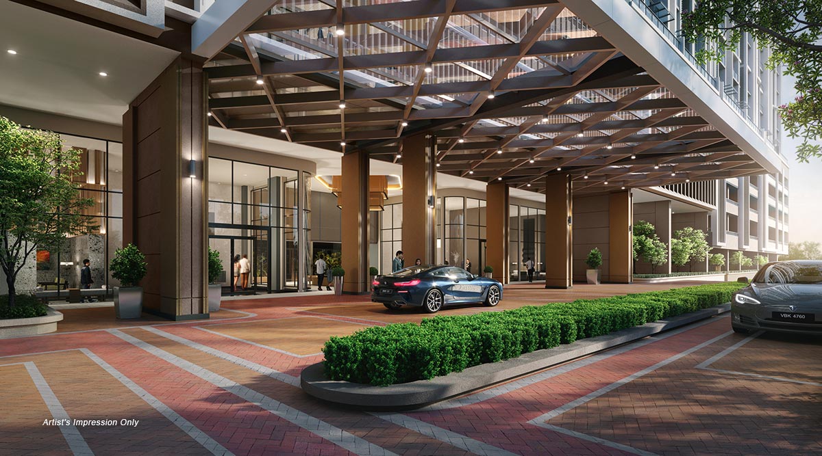 Grand drop-off lobby